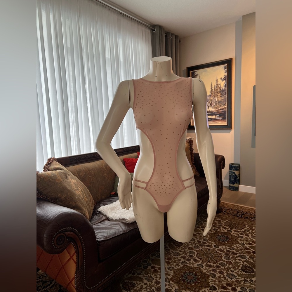 NWT La SENZA Blush Sleepwear Bodysuit – Rhinestone Detail